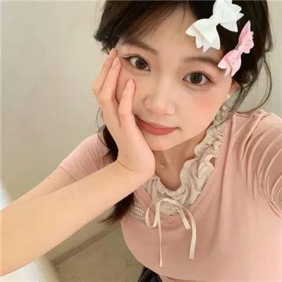天蓝地黄